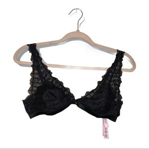 Victoria Secret Lace Bralett